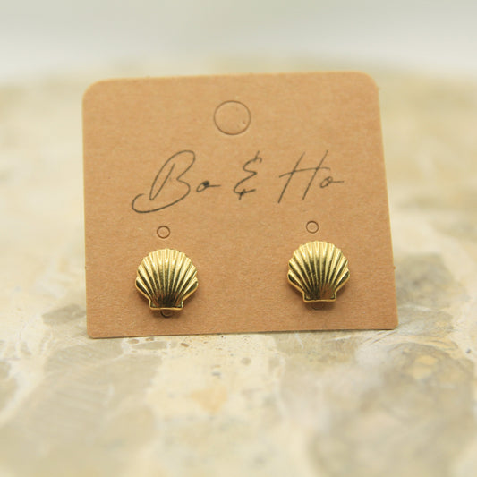 Golden Shell Studs