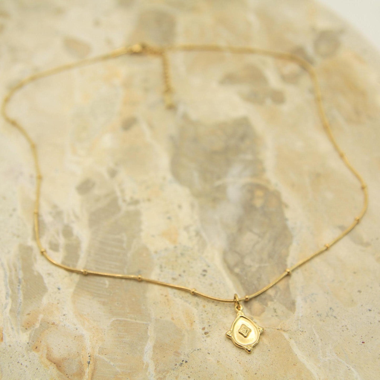 Vintage Medallion Drop Necklace Gold • Satellite Chain • Waterproof Stainless Steel